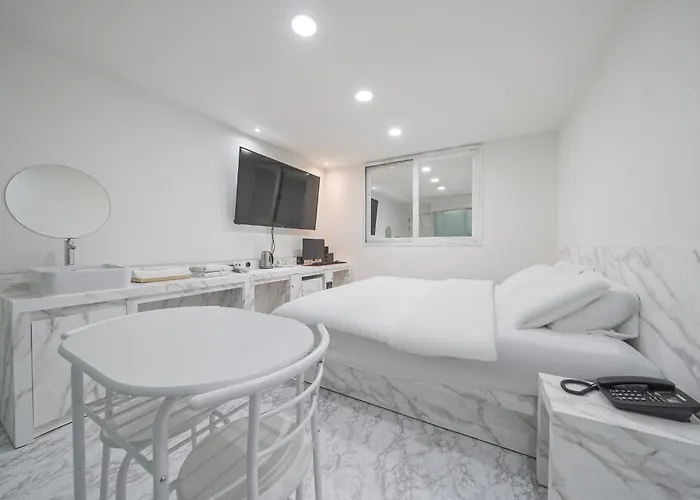 Hotel Hassen Sillim K2 2*